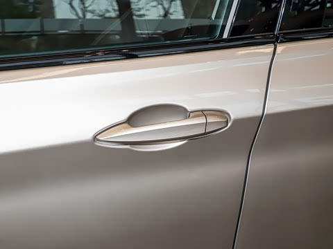 2021�� 120i M�˶���ҹ��