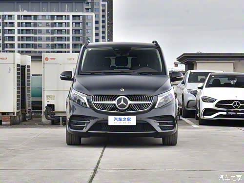梅赛德斯奔驰v级mpv为您呈现更多惊喜