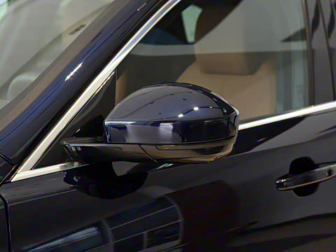 2021�� 250PS R-Dynamic S