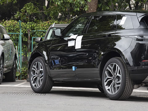 2023�� ����L 249PS ������