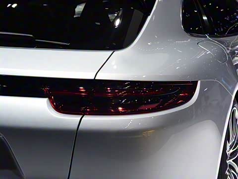 2017�� Panamera Turbo Sport Turismo 4.0T