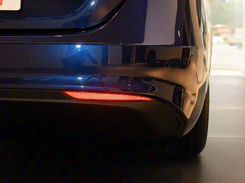 2017�� 2.0T 200HP ��Ӣ��