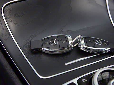 2017�� �Ŀ� C 180 ���нγ�