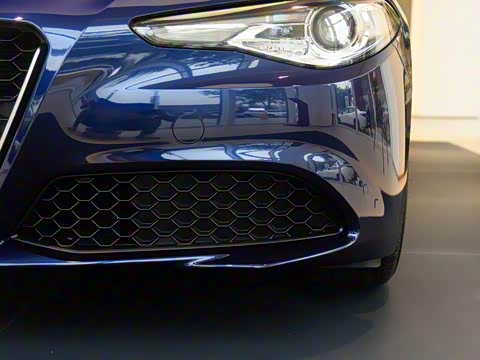 2017�� 2.0T 200HP ��Ӣ��