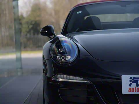 2015�� Carrera Cabriolet GTS 3.8L