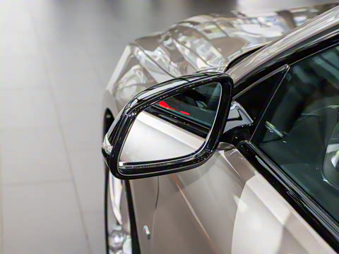 2021�� 120i M�˶���ҹ��