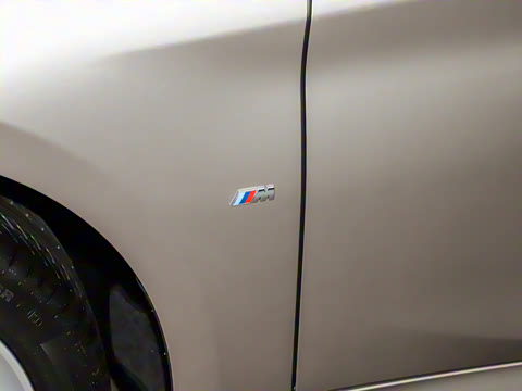 2021�� 120i M�˶���ҹ��