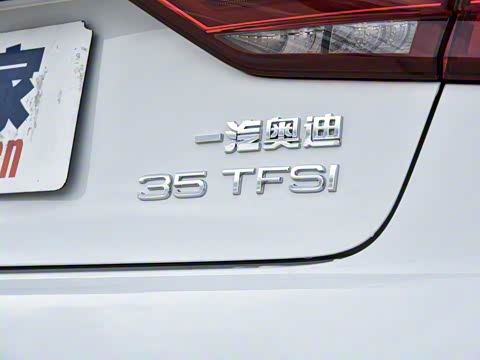 2018�� 30�������� Limousine 35 TFSI ��ȡ��