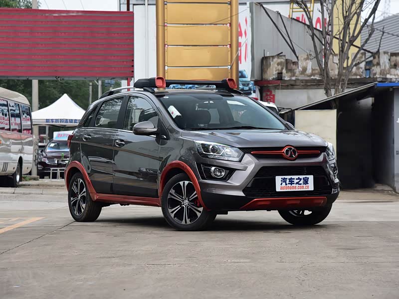 北京汽车 绅宝x25 2017款 1.5l 手动精英型运动版