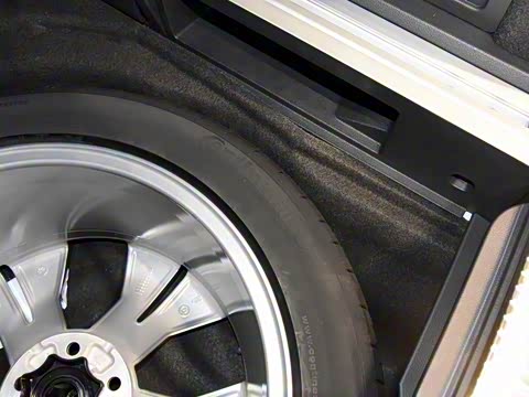 2017�� 380TSI �������а�