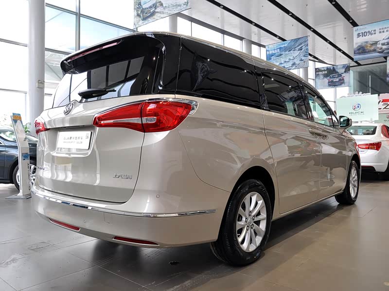 上汽通用别克 别克gl8 2017款 28t 舒适型