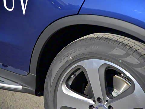 2016�� GLC 260 4MATIC ������