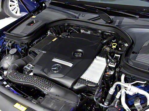 2016�� GLC 260 4MATIC ������