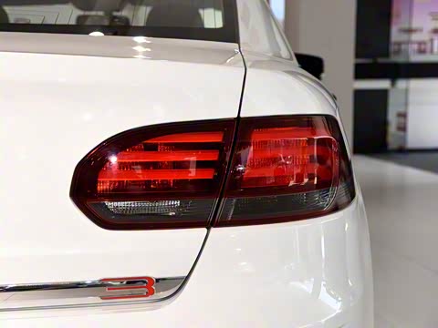 2015�� ���� 1.6T �Զ��¿���