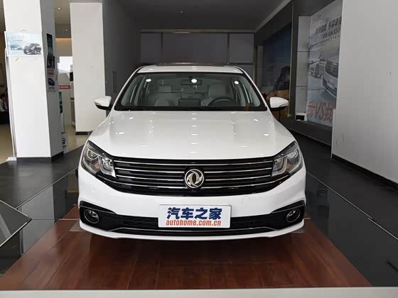 东风风行景逸s502017款15l手动豪华型