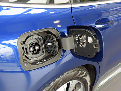 2021�� EQC 350 4MATIC