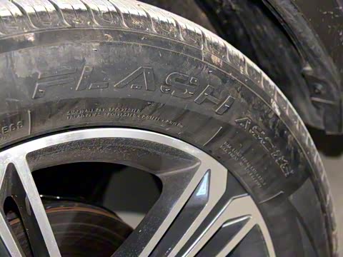 2015�� 2.0T �ֶ�׿Խ��