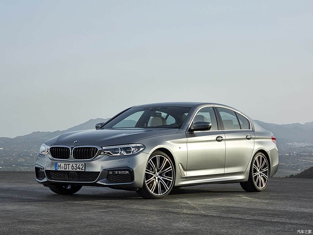 sdrive此配置为选装,请以实车为准宝马5系(进口)  2017款 540i sdrive