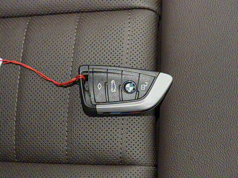 2021�� xDrive 30i M�˶���ҹ��װ