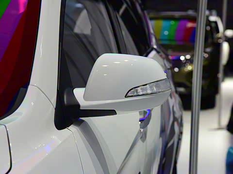 2016�� Plus 1.5T �ֶ����а�