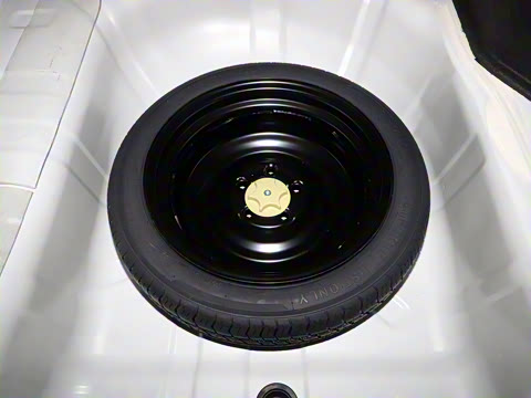 2021�� PLUS 1.6L XV CVT�����