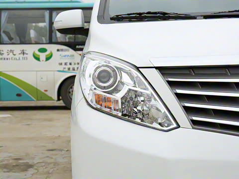 2021�� 2.0L �ֶ������� 7��