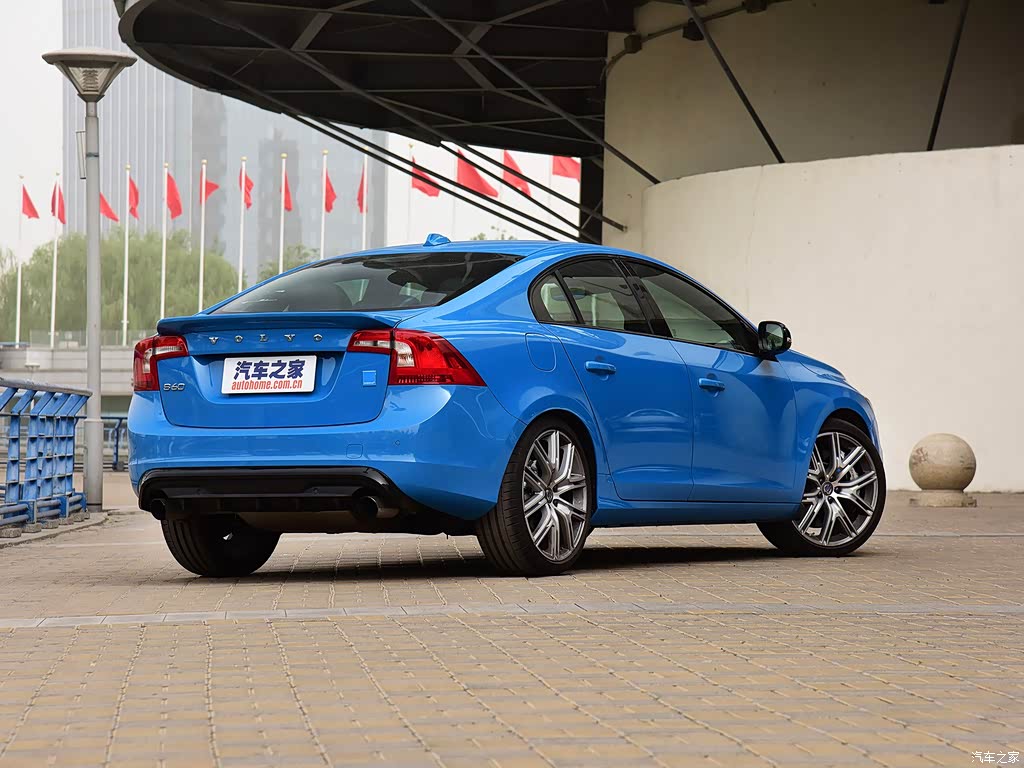 汽车图片 沃尔沃 沃尔沃s60(进口) 2017款 2.0t polestar