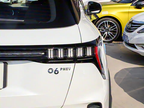 2020�� PHEV Plus