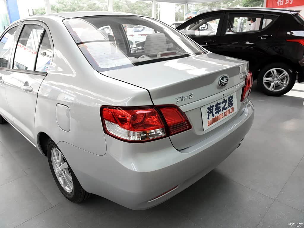 夏利n5 2014款 1.3l 手动标准型 3449291图片_一汽_汽车图库_汽车之家