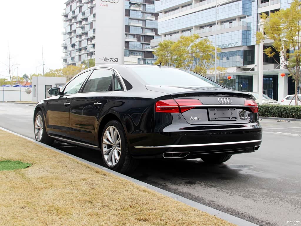 奥迪(进口) 奥迪a8 2017款 a8l 45 tfsi quattro豪华型