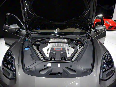 2017�� Panamera Turbo Sport Turismo 4.0T