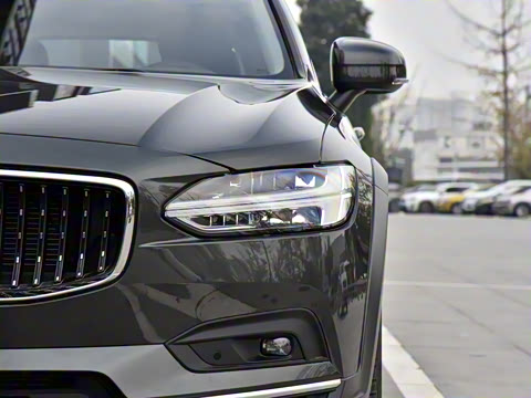 2021�� Cross Country B5 AWD ��Զ��