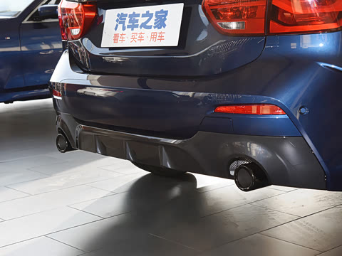 2021�� 120i M�˶���ҹ��