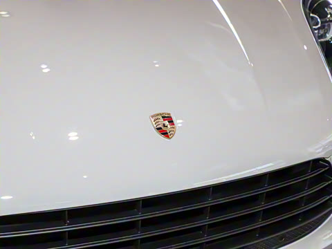 2020�� Macan 2.0T