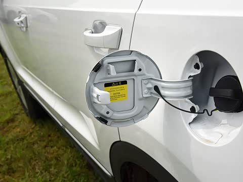 2017�� 1.5T �Զ���ɫ��