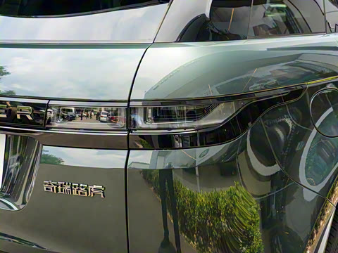 2021�� ����L 249PS R-Dynamic First edition �׷���