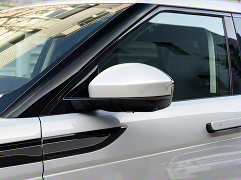 2021�� ����L 249PS R-Dynamic SE ������