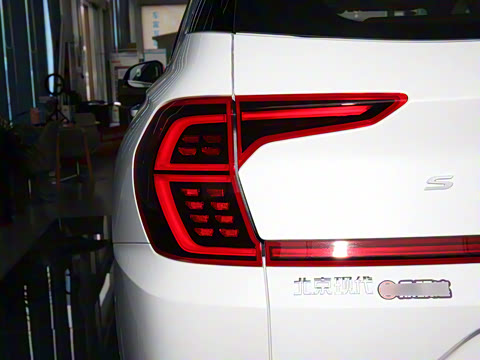 2020�� 380 TGDi �Զ�����DLX HTRAC�����