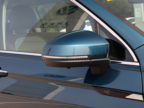 2022�� 380TSI �Զ�����R-Line�콢��7��