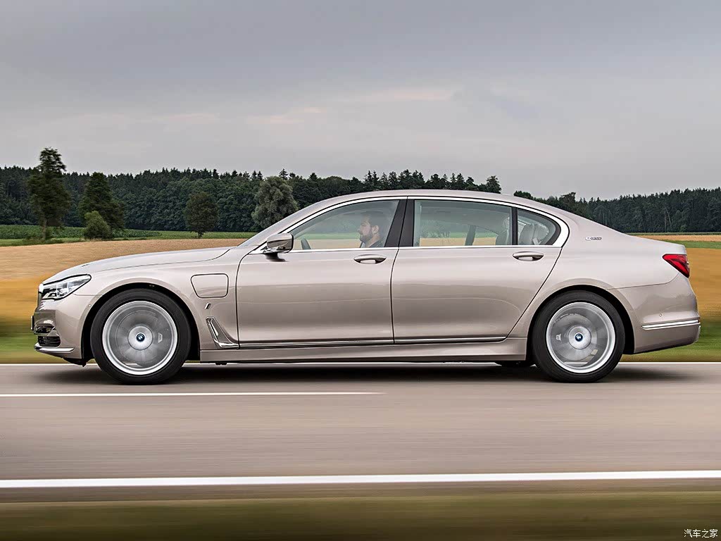 2017款 740le xdrive iperformance e-silvretta