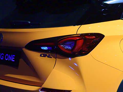 2022�� ��-�����˶�ϵ�� 1.5T ���װ�