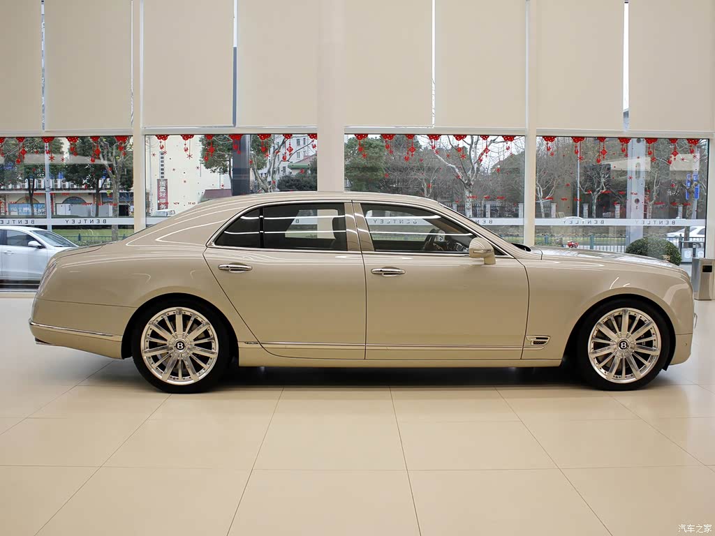 宾利 慕尚 2015款 6.8t 标准版