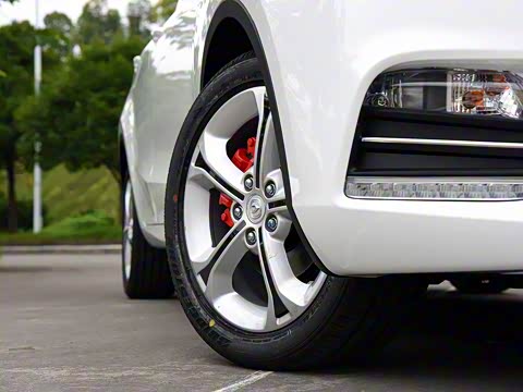 2016�� 1.6L �ֶ�����֮�Ҷ��ư� ��V