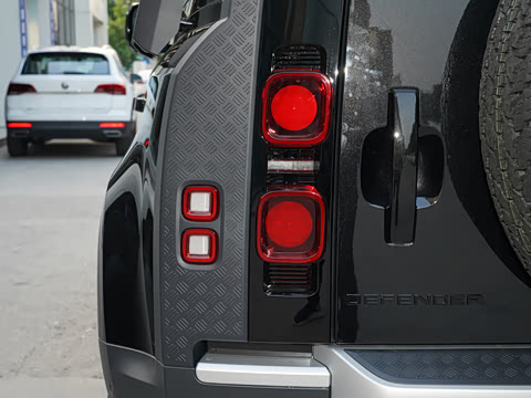 2022�� 110 P400 �����ر��