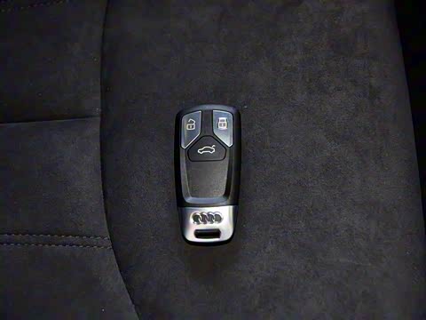 2017�� TT Coupe 45 TFSI