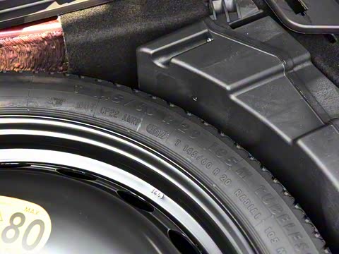 2017�� Avant 40 TFSI �˶���