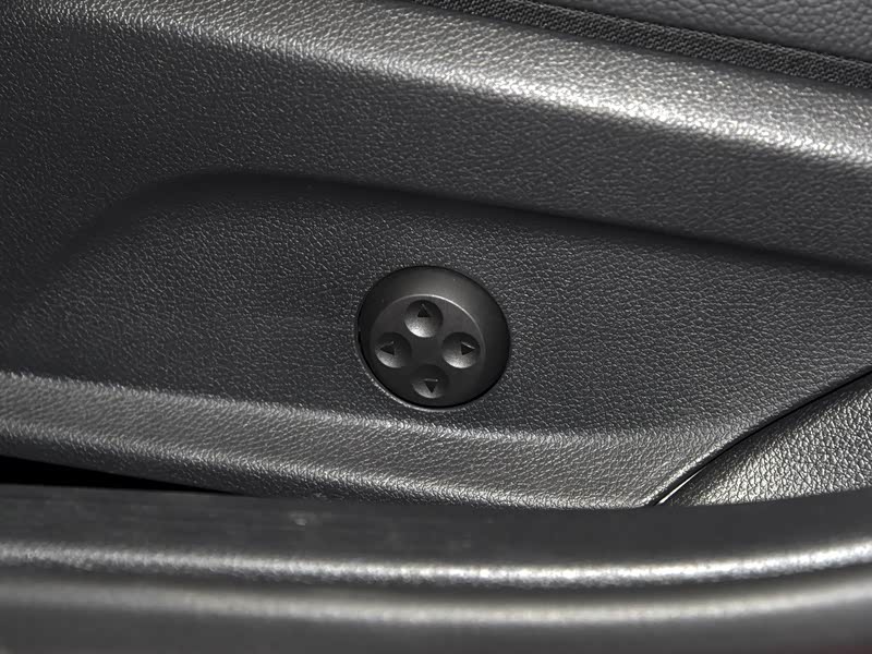 【图解图片_上海越星奔驰4s店奔驰c级图片】-汽车之家