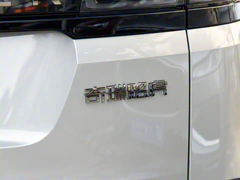 2021�� ����L 249PS R-Dynamic SE ������