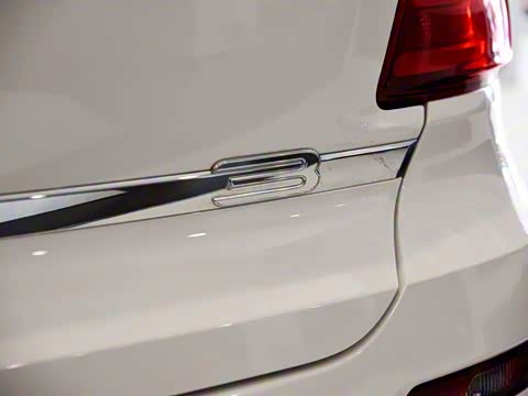 2016�� ���� 1.6L �Զ�������