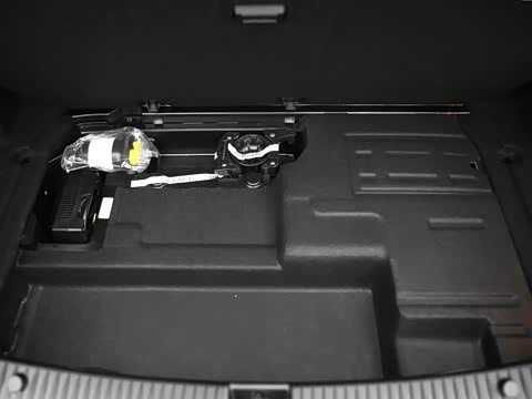 2017�� AMG C 63 S